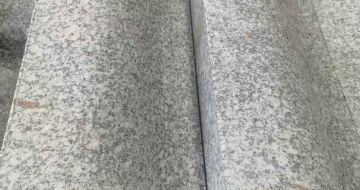 广州芙蓉白S型拉丝面路沿石