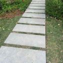 广州 芝麻黑小区踏步、汀步石铺装效果