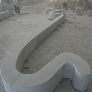 广州 花岗岩整石坐凳拼装