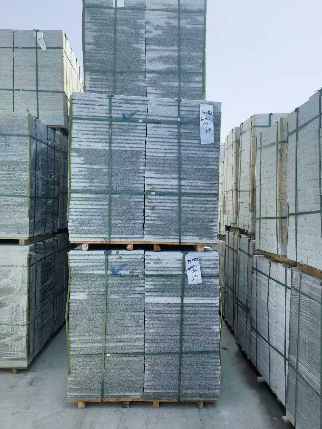 广州芝麻白地铺成品