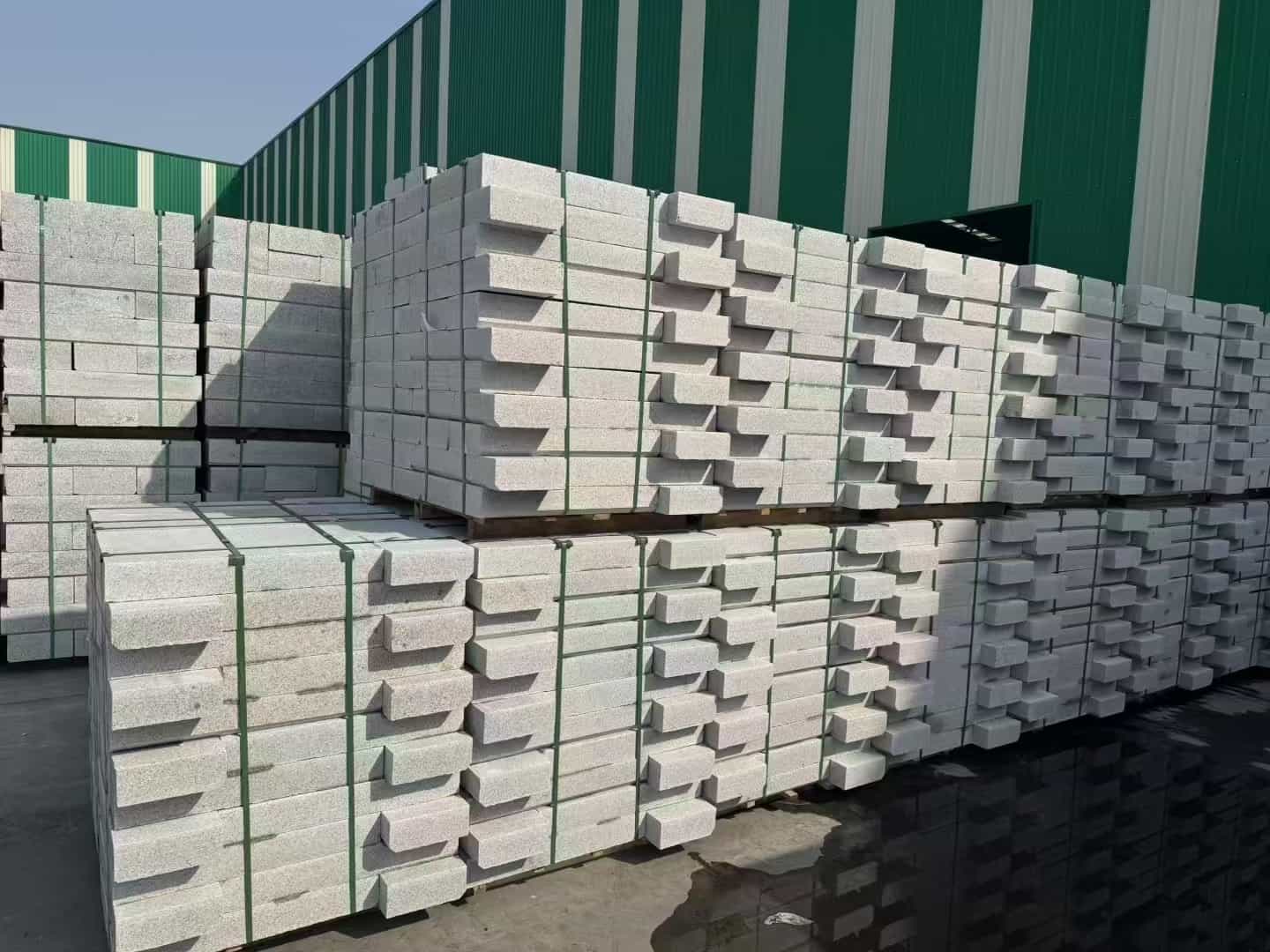 广州芝麻白路沿石