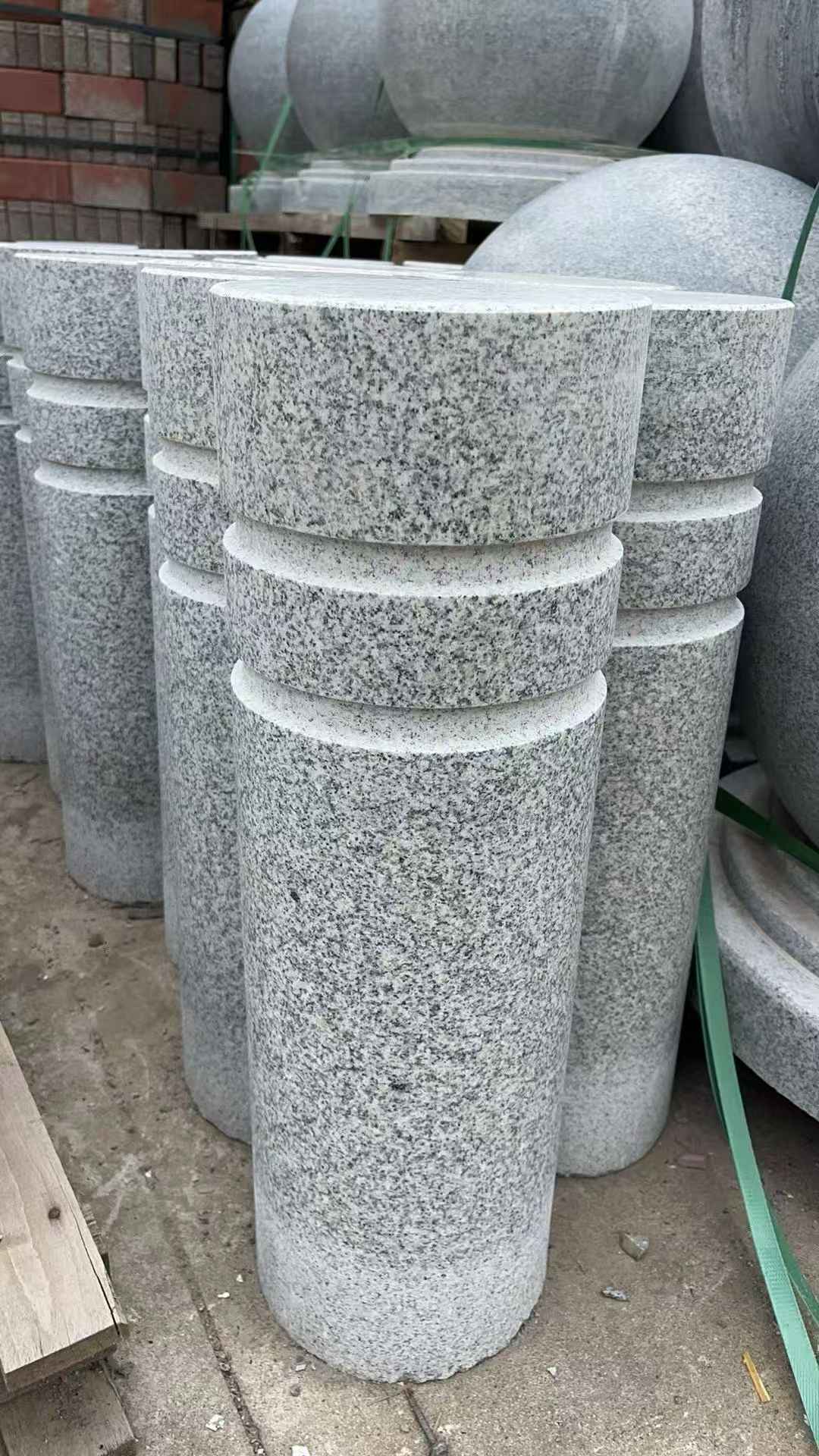 广州 芝麻白花岗岩挡车柱、隔离柱多少钱