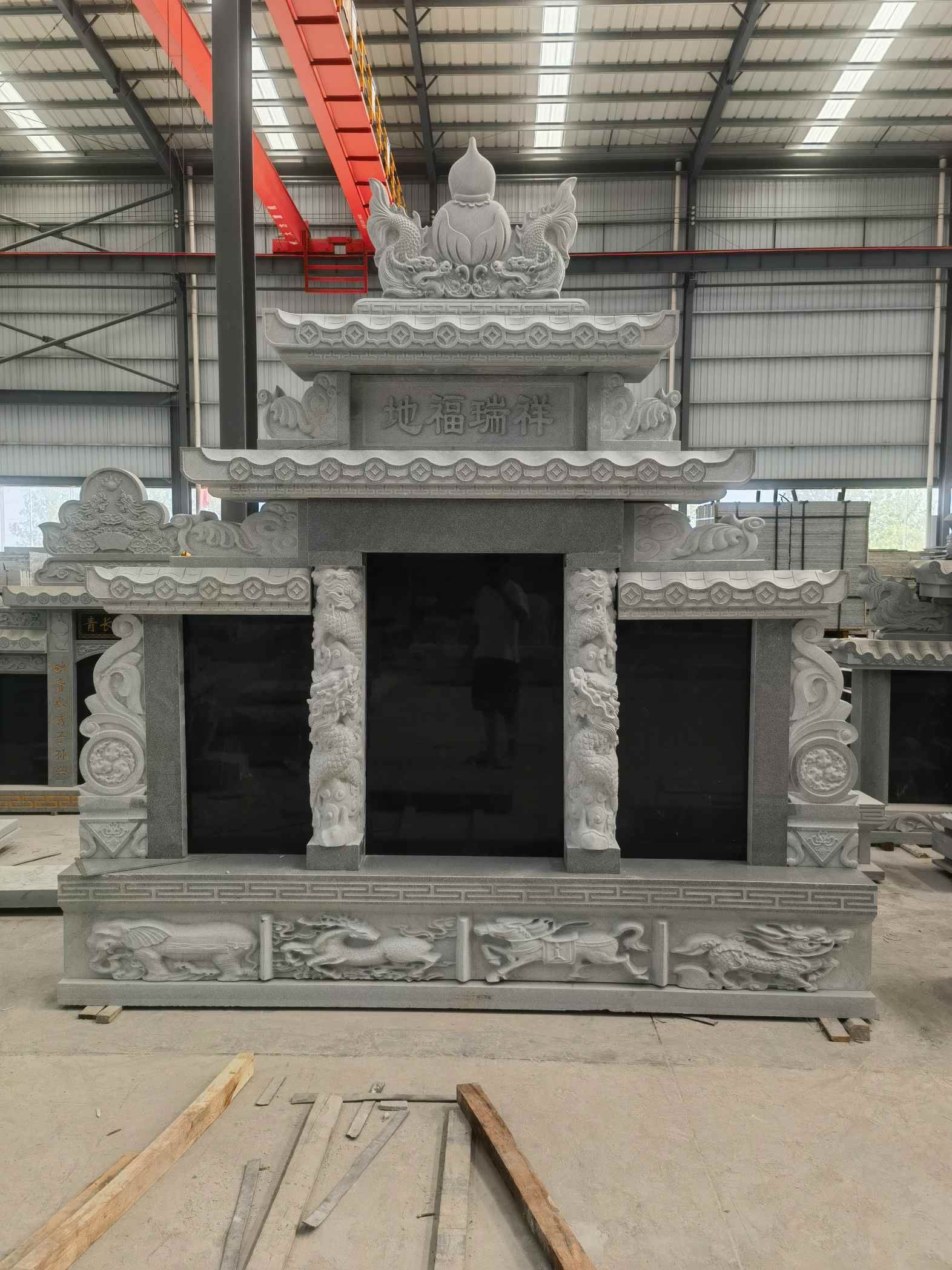 广州 芝麻灰高档墓碑、土墓，一套也支持定做