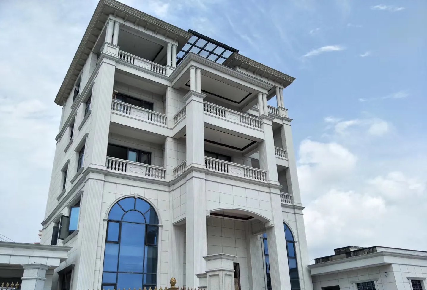 广州芝麻白别墅干挂效果展示